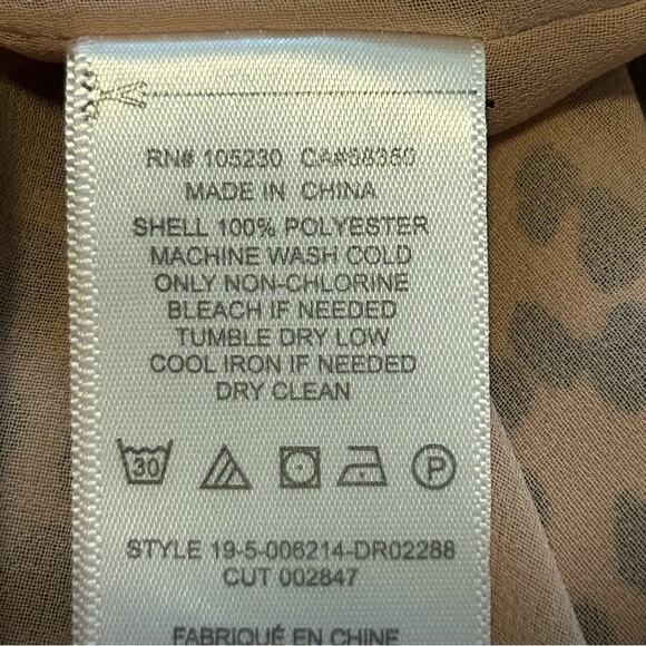 Equipment Temera Leopard Shirtdress Blush Size Large - Picture 9 of 13